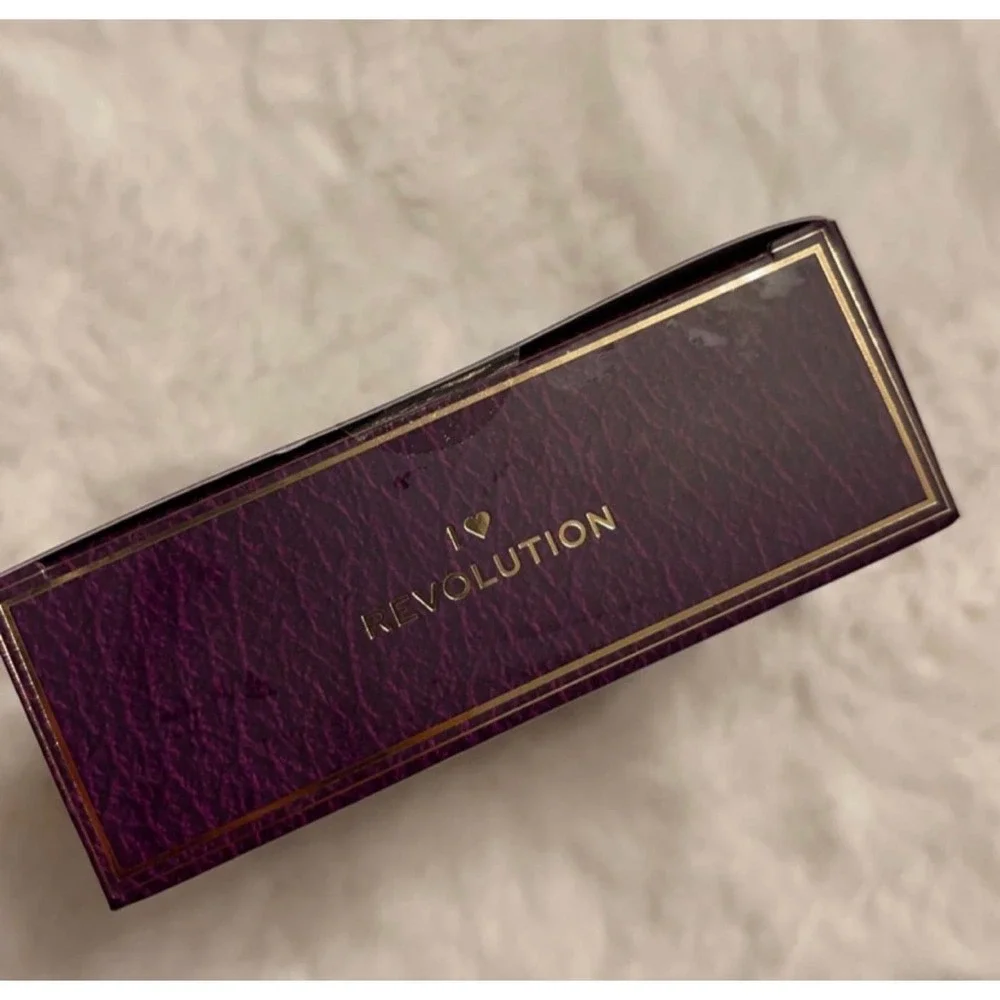 Mulan‎ Revolution Setting Powder